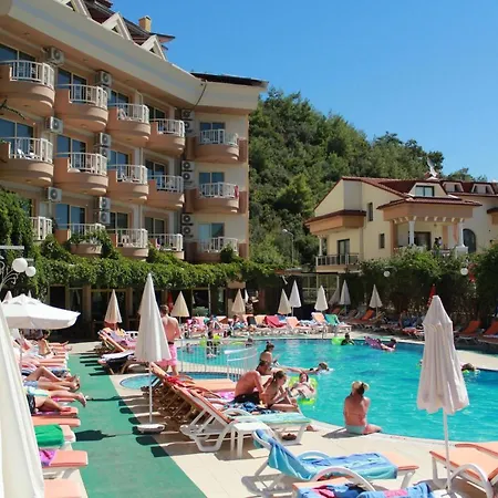 Отель Grand Faros 4*